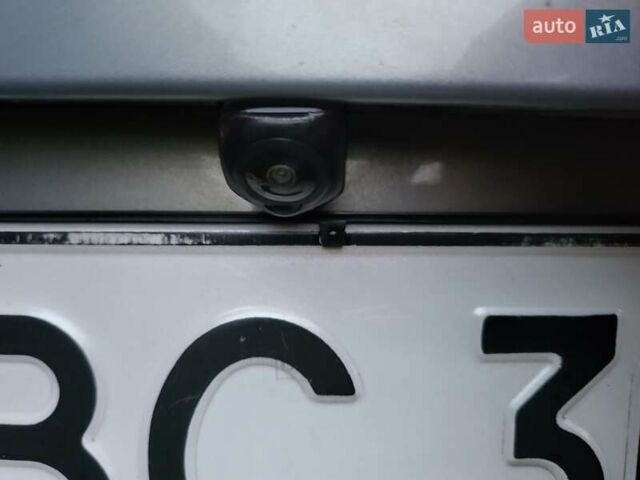 Серый Опель Антара, объемом двигателя 2.23 л и пробегом 212 тыс. км за 10900 $, фото 18 на Automoto.ua