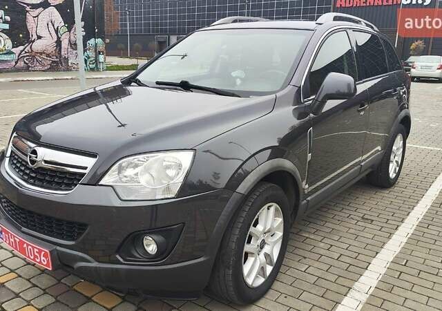 Серый Опель Антара, объемом двигателя 2.2 л и пробегом 187 тыс. км за 10985 $, фото 7 на Automoto.ua