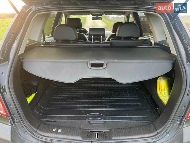 Сірий Опель Антара, об'ємом двигуна 2.2 л та пробігом 137 тис. км за 11300 $, фото 4 на Automoto.ua