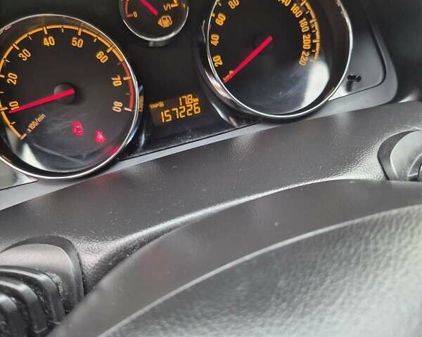 Серый Опель Антара, объемом двигателя 2.4 л и пробегом 157 тыс. км за 12900 $, фото 26 на Automoto.ua