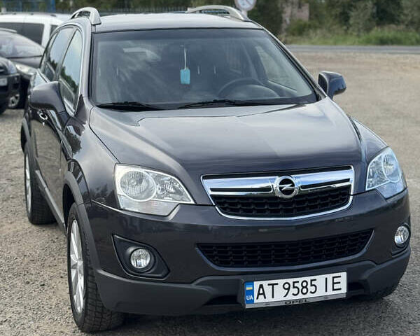 Серый Опель Антара, объемом двигателя 2.2 л и пробегом 206 тыс. км за 11650 $, фото 1 на Automoto.ua