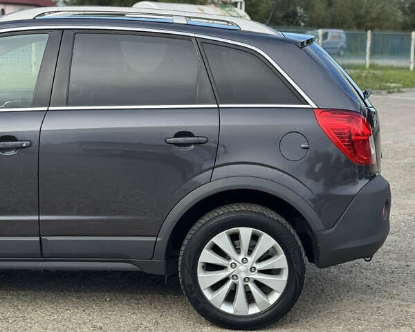 Серый Опель Антара, объемом двигателя 2.2 л и пробегом 206 тыс. км за 11555 $, фото 13 на Automoto.ua