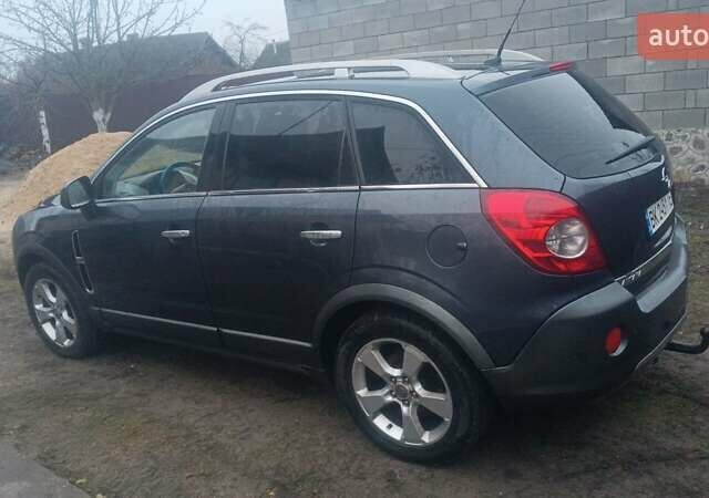 Синій Опель Антара, об'ємом двигуна 2 л та пробігом 246 тис. км за 7650 $, фото 6 на Automoto.ua