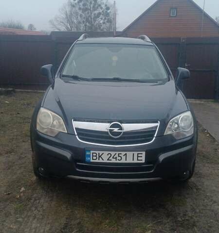 Синій Опель Антара, об'ємом двигуна 2 л та пробігом 246 тис. км за 7650 $, фото 5 на Automoto.ua