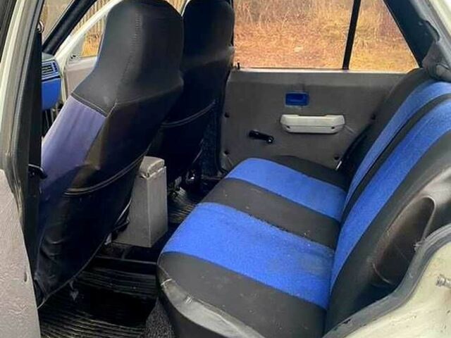 Білий Опель Аскона, об'ємом двигуна 1.8 л та пробігом 185 тис. км за 604 $, фото 7 на Automoto.ua