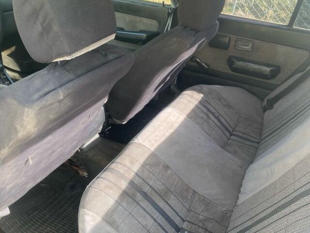 Опель Аскона 1986 в Калуше на Automoto.ua Белый Опель Аскона, объемом двигателя 1.6 л и пробегом 2 тыс. км за 750 $, фото 6 на Automoto.ua