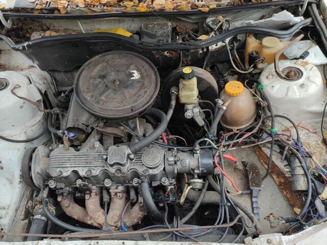Опель Аскона 1987 в Бобровице на Automoto.ua Белый Опель Аскона, объемом двигателя 0 л и пробегом 1000 тыс. км за 288 $, фото 4 на Automoto.ua