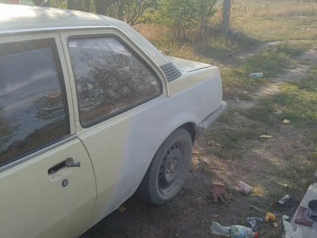 Бежевий Опель Аскона, об'ємом двигуна 1.3 л та пробігом 9 тис. км за 389 $, фото 11 на Automoto.ua