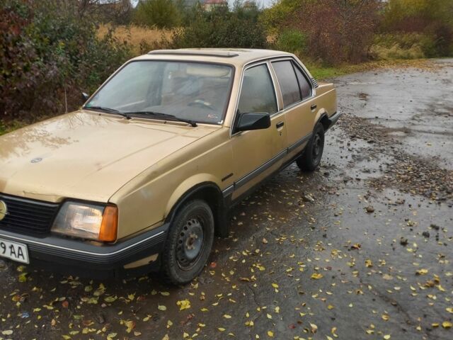 Бежевый Опель Аскона, объемом двигателя 1 л и пробегом 300 тыс. км за 350 $, фото 2 на Automoto.ua