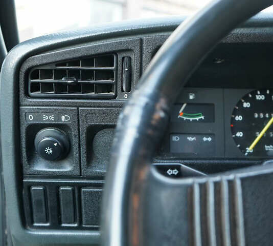 Бежевый Опель Аскона, объемом двигателя 1.6 л и пробегом 222 тыс. км за 1750 $, фото 21 на Automoto.ua