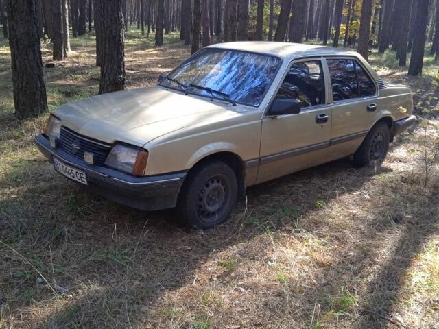 Бежевий Опель Аскона, об'ємом двигуна 1.6 л та пробігом 1 тис. км за 1000 $, фото 2 на Automoto.ua