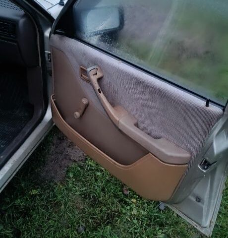 Бежевый Опель Аскона, объемом двигателя 0 л и пробегом 184 тыс. км за 500 $, фото 3 на Automoto.ua