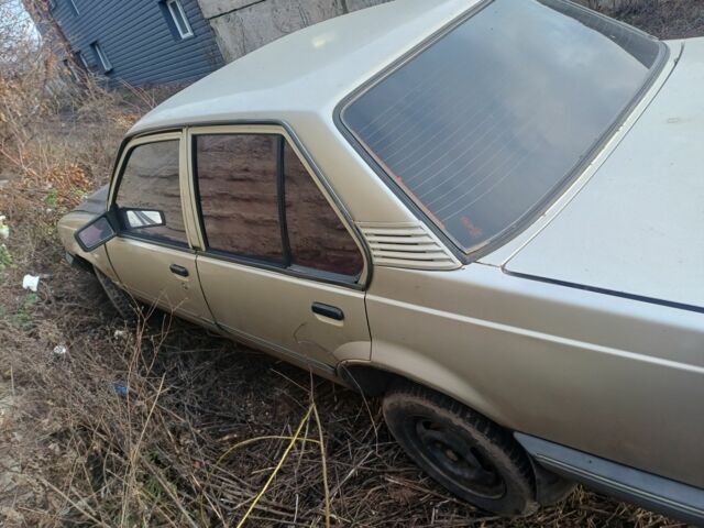 Бежевий Опель Аскона, об'ємом двигуна 0 л та пробігом 100 тис. км за 356 $, фото 4 на Automoto.ua