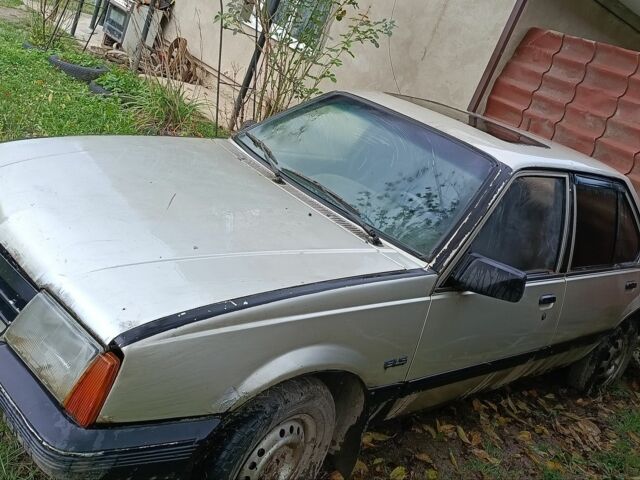 Бежевый Опель Аскона, объемом двигателя 0 л и пробегом 1 тыс. км за 650 $, фото 1 на Automoto.ua