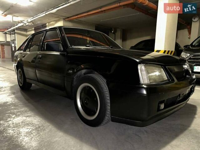 Опель Аскона 1982 в Львове на Automoto.ua Черный Опель Аскона, объемом двигателя 2 л и пробегом 350 тыс. км за 2000 $, фото 1 на Automoto.ua