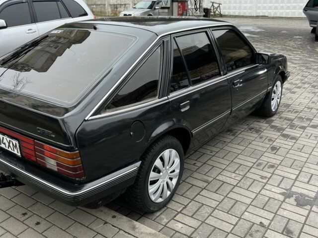 Черный Опель Аскона, объемом двигателя 1.6 л и пробегом 1000 тыс. км за 900 $, фото 8 на Automoto.ua