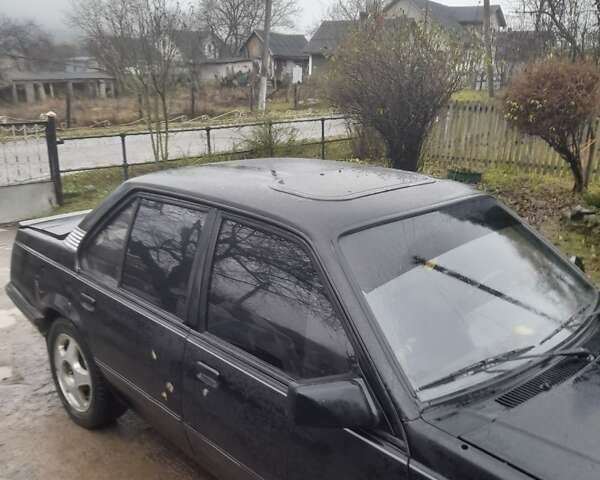 Чорний Опель Аскона, об'ємом двигуна 1.8 л та пробігом 321 тис. км за 550 $, фото 1 на Automoto.ua