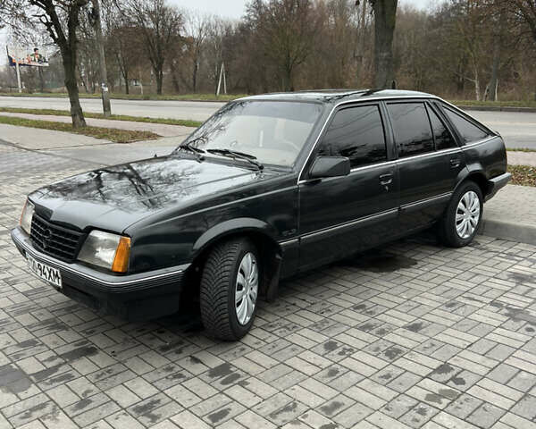 Черный Опель Аскона, объемом двигателя 0 л и пробегом 700 тыс. км за 1000 $, фото 22 на Automoto.ua