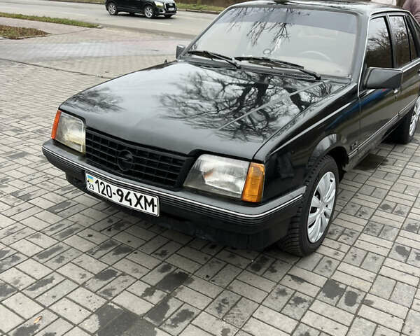 Черный Опель Аскона, объемом двигателя 0 л и пробегом 700 тыс. км за 1000 $, фото 17 на Automoto.ua