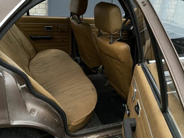 Опель Аскона 1981 в Черкассах на Automoto.ua Коричневый Опель Аскона, объемом двигателя 1.9 л и пробегом 200 тыс. км за 421 $, фото 7 на Automoto.ua