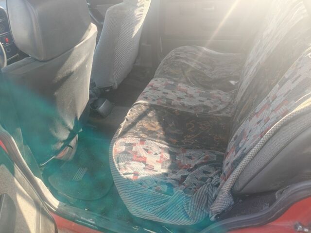 Червоний Опель Аскона, об'ємом двигуна 1.8 л та пробігом 2 тис. км за 496 $, фото 6 на Automoto.ua