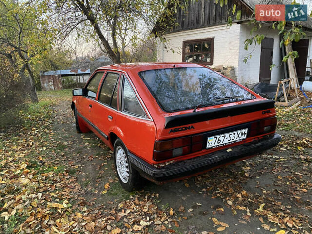Красный Опель Аскона, объемом двигателя 1.3 л и пробегом 100 тыс. км за 1100 $, фото 1 на Automoto.ua