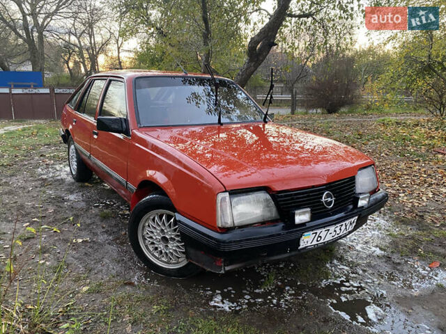 Красный Опель Аскона, объемом двигателя 1.3 л и пробегом 100 тыс. км за 1100 $, фото 7 на Automoto.ua