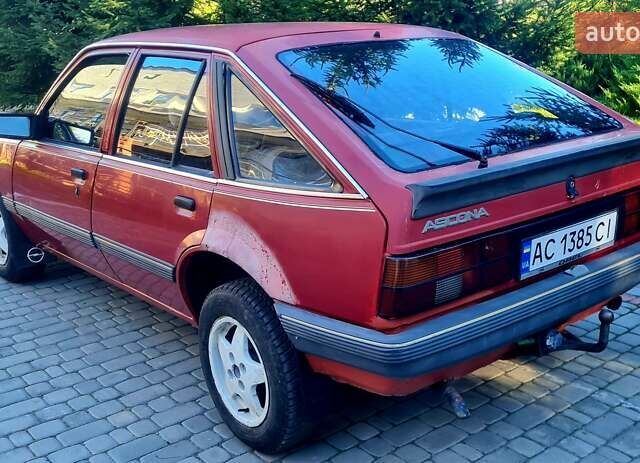 Опель Аскона 1986 в Ратно на Automoto.ua Красный Опель Аскона, объемом двигателя 1.6 л и пробегом 300 тыс. км за 800 $, фото 2 на Automoto.ua