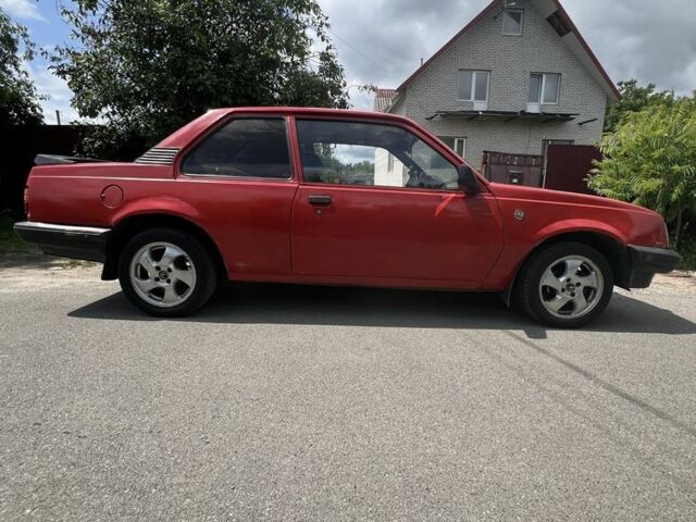 Красный Опель Аскона, объемом двигателя 2 л и пробегом 200 тыс. км за 800 $, фото 1 на Automoto.ua