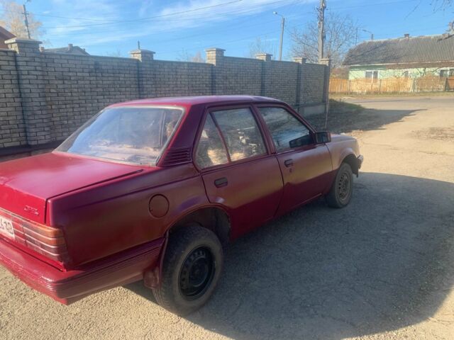 Красный Опель Аскона, объемом двигателя 1.8 л и пробегом 300 тыс. км за 308 $, фото 2 на Automoto.ua