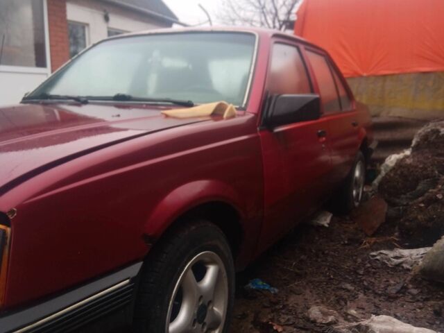 Червоний Опель Аскона, об'ємом двигуна 0 л та пробігом 300 тис. км за 650 $, фото 3 на Automoto.ua