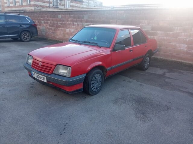 Красный Опель Аскона, объемом двигателя 1.6 л и пробегом 200 тыс. км за 750 $, фото 1 на Automoto.ua