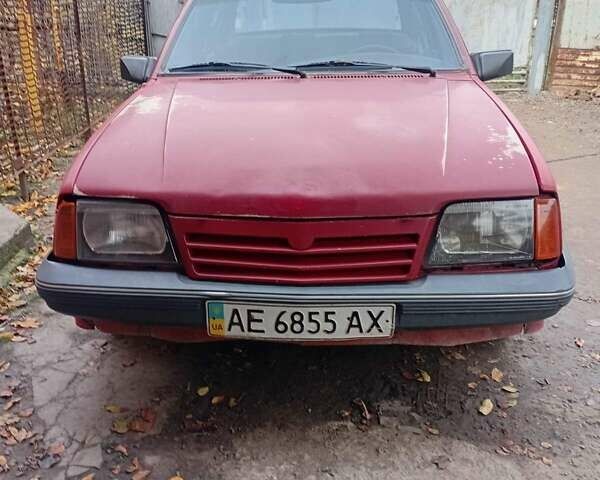 Красный Опель Аскона, объемом двигателя 0 л и пробегом 400 тыс. км за 600 $, фото 5 на Automoto.ua