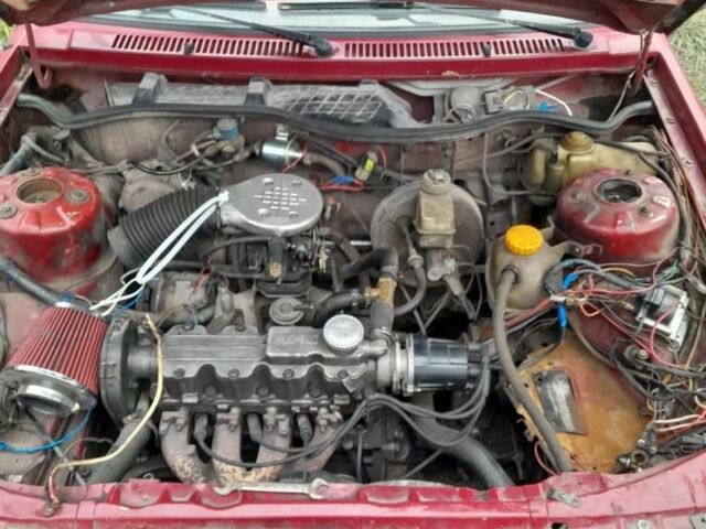 Червоний Опель Аскона, об'ємом двигуна 1.6 л та пробігом 315 тис. км за 850 $, фото 6 на Automoto.ua