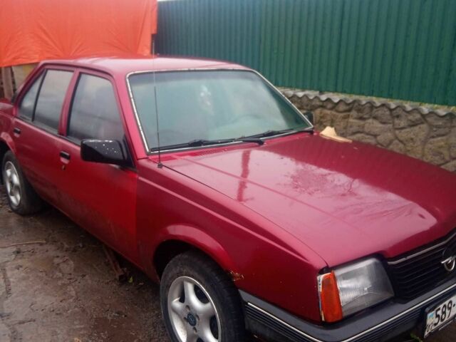 Червоний Опель Аскона, об'ємом двигуна 0 л та пробігом 300 тис. км за 650 $, фото 1 на Automoto.ua