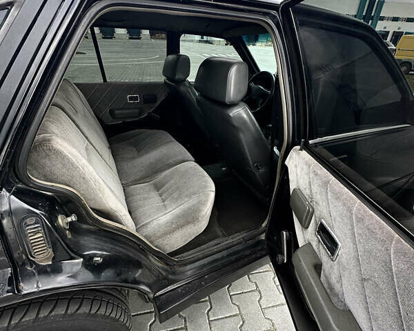 Опель Аскона, объемом двигателя 2 л и пробегом 350 тыс. км за 3000 $, фото 10 на Automoto.ua