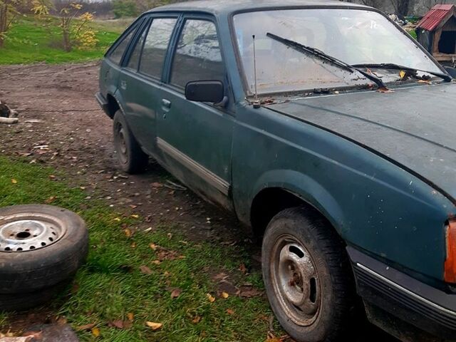Опель Аскона, об'ємом двигуна 1.8 л та пробігом 200 тис. км за 300 $, фото 2 на Automoto.ua
