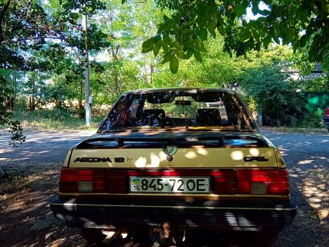 Опель Аскона, объемом двигателя 1.8 л и пробегом 108 тыс. км за 299 $, фото 5 на Automoto.ua