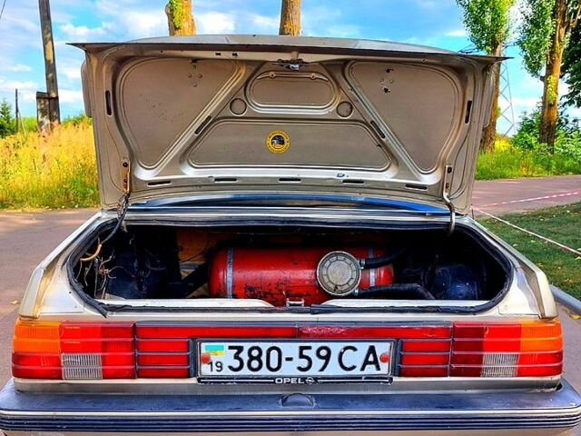 Опель Аскона, объемом двигателя 1.3 л и пробегом 377 тыс. км за 900 $, фото 9 на Automoto.ua