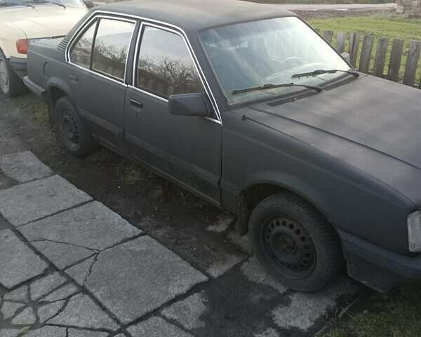 Опель Аскона, объемом двигателя 1.4 л и пробегом 50 тыс. км за 700 $, фото 1 на Automoto.ua