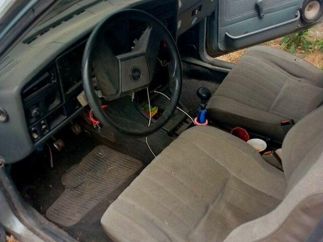 Опель Аскона, об'ємом двигуна 1.6 л та пробігом 303 тис. км за 360 $, фото 7 на Automoto.ua