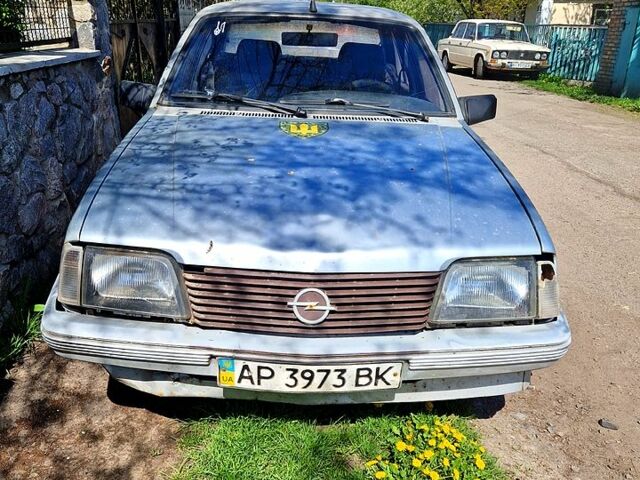 Опель Аскона, объемом двигателя 1.6 л и пробегом 0 тыс. км за 620 $, фото 1 на Automoto.ua