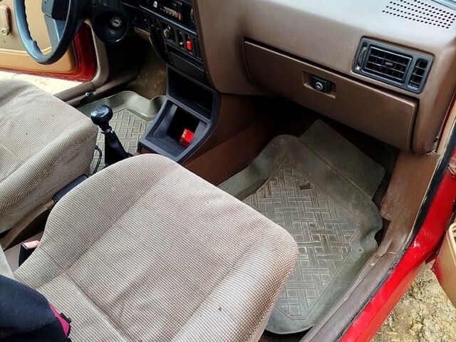 Опель Аскона, объемом двигателя 16 л и пробегом 226 тыс. км за 1000 $, фото 6 на Automoto.ua