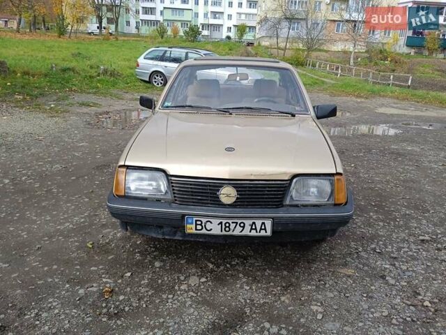 Опель Аскона 1981 в Трускавце на Automoto.ua Желтый Опель Аскона, объемом двигателя 1.6 л и пробегом 500 тыс. км за 400 $, фото 10 на Automoto.ua