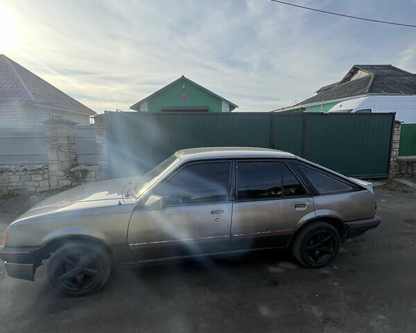 Сірий Опель Аскона, об'ємом двигуна 2 л та пробігом 400 тис. км за 899 $, фото 2 на Automoto.ua