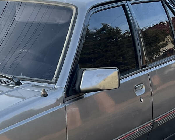 Сірий Опель Аскона, об'ємом двигуна 2 л та пробігом 400 тис. км за 899 $, фото 1 на Automoto.ua
