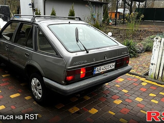 Сірий Опель Аскона, об'ємом двигуна 1.6 л та пробігом 369 тис. км за 800 $, фото 4 на Automoto.ua