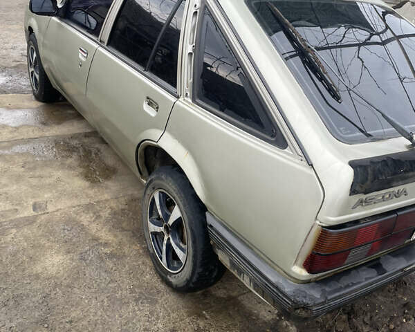 Сірий Опель Аскона, об'ємом двигуна 1.6 л та пробігом 528 тис. км за 1000 $, фото 6 на Automoto.ua
