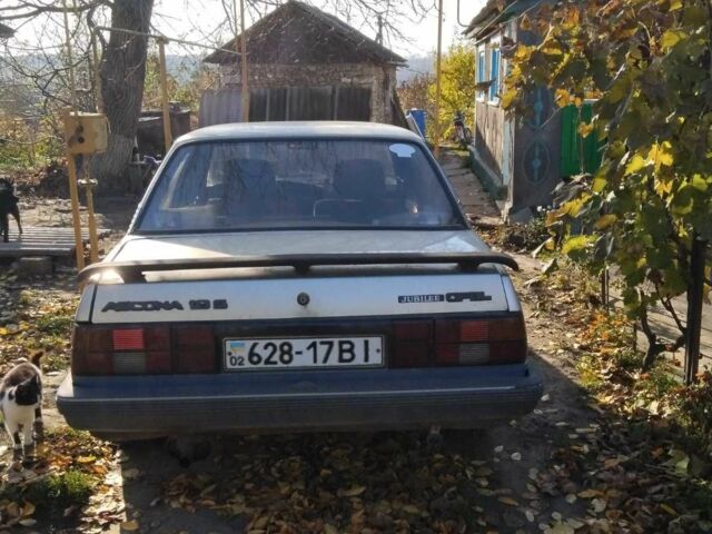 Серый Опель Аскона, объемом двигателя 0 л и пробегом 500 тыс. км за 358 $, фото 1 на Automoto.ua