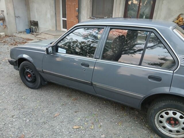 Опель Аскона 1985 в Одессе на Automoto.ua Серый Опель Аскона, объемом двигателя 1 л и пробегом 100 тыс. км за 850 $, фото 4 на Automoto.ua